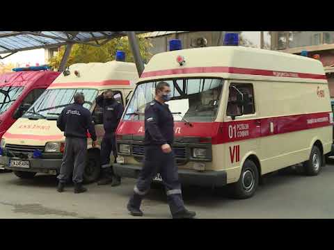 Видео: МВР ПОМАГА НА СПЕШНА ПОМОЩ