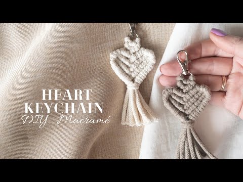 Видео: Макраме брелок в форме сердца, Узор Макраме сердце, Macramé Heart Keychain