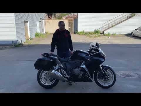 Видео: Осмотр мотоцикла Honda VFR1200FD с пробегом 5400 км