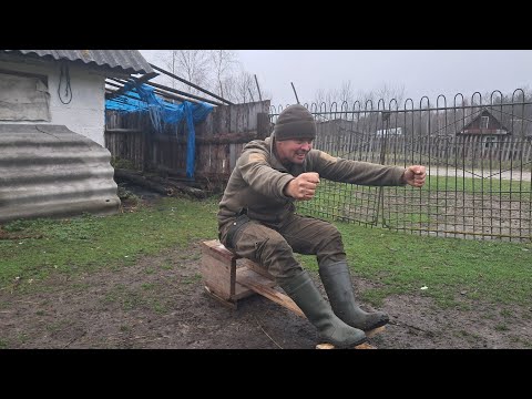 Видео: Осінній дощ не дає працювати. Огляд техніки на якій катався у дитинстві.