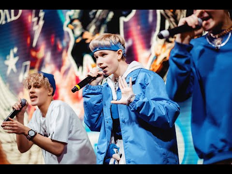 Видео: Девочка с луны - KR band (Трио Star)