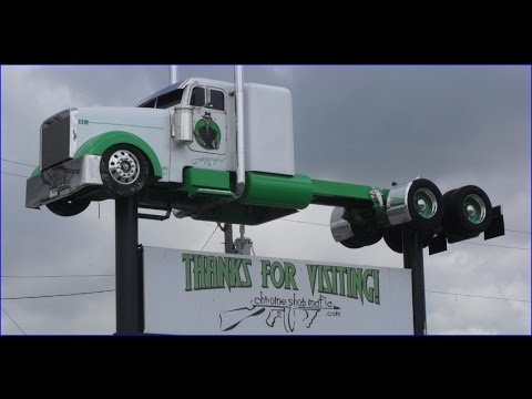 Видео: Дальнобой по США Америка. хром магазин, тюнинг для траков и б/у запчасти.  Chrom shop mafia
