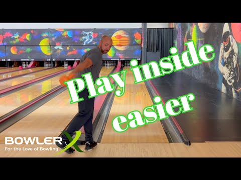 Видео: Сделайте это, чтобы облегчить игру на внутренней части дорожки во время игры в боулинг #боулинг #...