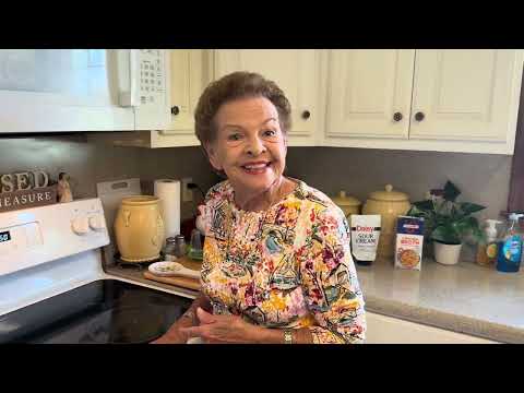 Видео: Рецепты MeMe | Куриный пирог