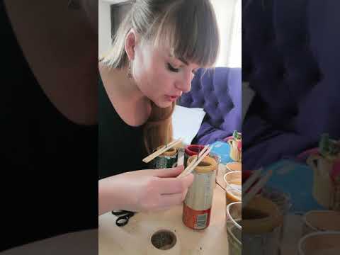 Видео: Если нет под рукой формы для заливки свечей. Чем можно заменить.