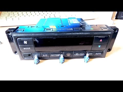 Видео: Замена ламп в климате Subaru Forester SF5