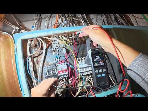 Видео: ✅Проблемы в старой проводке! Есть ли смысл восстанавливать? 🤨