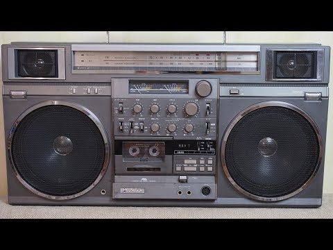 Видео: Victor RC-M90. Полуодетый король или класс, но не "Класс! Класс!"