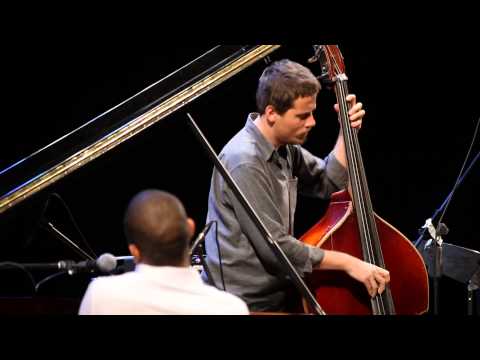 Видео: Джаз-трио Грегори ПРИВА (Франция)