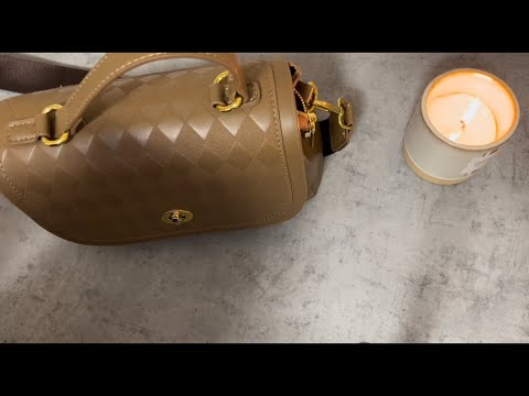 Видео: АСМР|| Что в моей сумке 2💘🧸