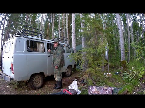 Видео: РЫБАЛКА НА ЩУЧЬЕЙ РЕКЕ!!ЭТИ КРОКОДИЛЫ РВУТ ВСЕ СНАСТИ!!ДЕНЬ ПЕРВЫЙ!