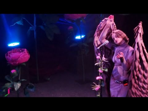 Видео: Siuzanna Сюзанна - DOROTEYA - Live @ Urban Club, Мoscow,  28.05.2022