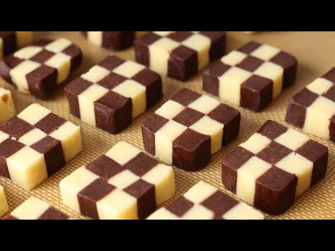 Видео: КАК ПРИГОТОВИТЬ ШАХМАТНОЕ ПЕЧЕНЬЕ ♟ПРОСТОЙ РЕЦЕПТ♟ Checkboard cookie recipe