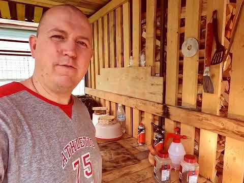 Видео: Баранина в Техасском смокере.