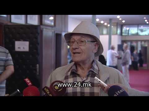 Видео: Последен аплауз за Ванчо Петрушевски во неговиот Драмски театар