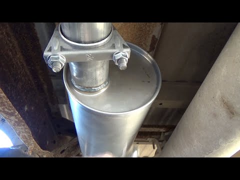 Видео: Как заменить глушитель и выхлопную трубу
