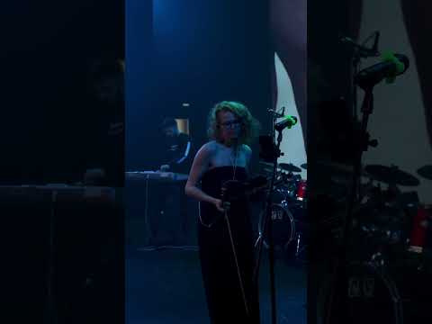 Видео: Я не проф. фотограф, снимала на чужой фотоаппарат и вообще не имею опыта в подобного рода съемке 🤍✨