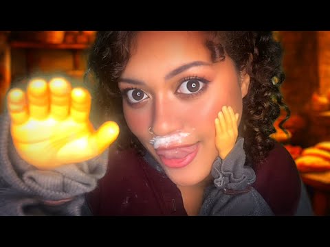 Видео: ASMR, но жуткая деформированная девушка трогает твое лицо 🎃￼ (Pumpkin Peak Pt.2 The Bakers Daughter)