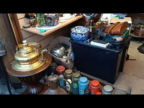 Видео: ПОИСКИ ИНТЕРЕСНОГО НА БАРАХОЛКЕ В МОСКВЕ 🪗МОИ НАХОДКИ