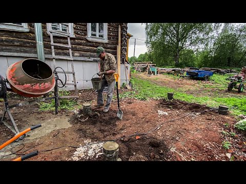 Видео: Заливаем фундамент, начинаем строить. Спасаем хуторские сады