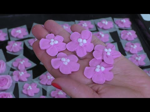 Видео: Как сделать розы из айсинга Цветы из айсинга Белковая глазурь  Royal Icing