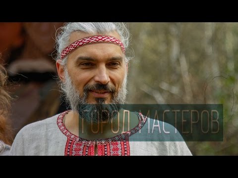 Видео: "Город мастеров". Мастер по изготовлению гуслей.