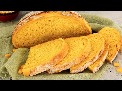 Видео: Кукурузный хлеб на пшеничной закваске