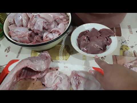 Видео: Тушенка из кролика в духовке