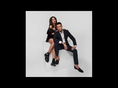 Видео: Эмелевская feat. Bumble Beezy - Flex