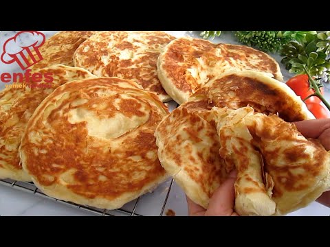 Видео: Самый вкусный хлеб для завтрака, который я когда-либо пекла! Невероятно просто и быстро.