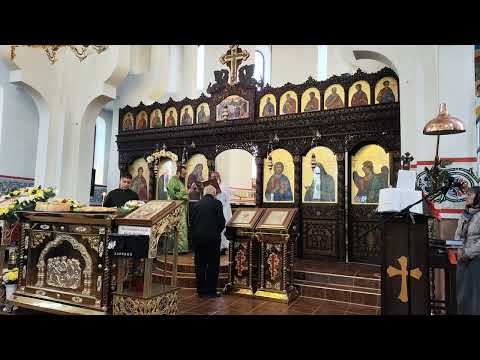 Видео: Величание за апостол - глас 8 (Утреня М. Поптодоров)