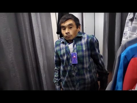 Видео: Брат Саша одевается на зиму  // Шоппинг в г. Боготол // 21,10,20