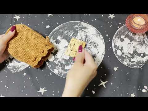 Видео: Его мысли, чувства, действия. Гадание на рунах