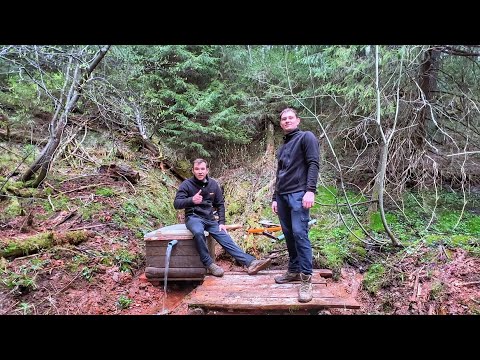 Видео: ОБЛАГОРАЖИВАЕМ РОДНИК! СДЕЛАЛИ БОЛЬШОЙ КОРОБ ДЛЯ НАБОРА ВОДЫ