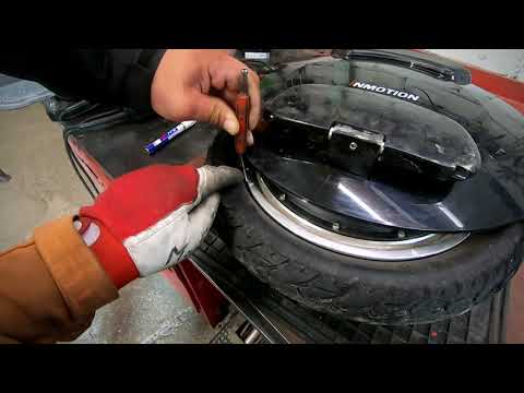 Видео: Ремонт диска моноколеса. г.Лиепая. Disku taisīšanas un valcēšana . Liepāja.