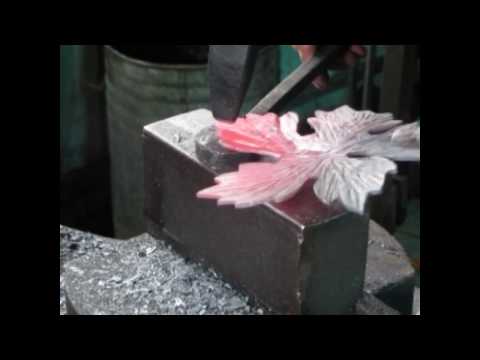 Видео: Художественная ковка.кованый виноградный лист