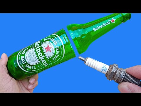 Видео: Самый простой способ разрезать стеклянные бутылки СВЕЧАМИ ЗАЖИГАНИЯ! Просто и быстро