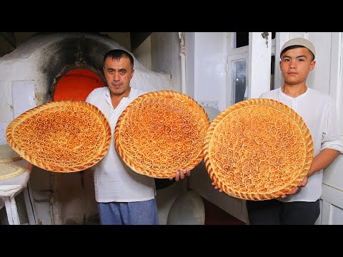 Видео: Какие большие и красивые лепешки в Средней Азии
