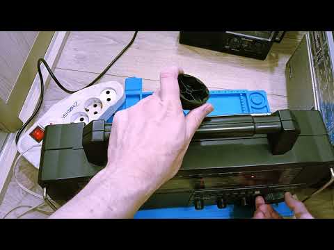 Видео: Ремонт радиоприемника MERLIN