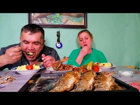 Видео: МУКБАНГ / Гулять так гулять. Скатертью руки вытираем