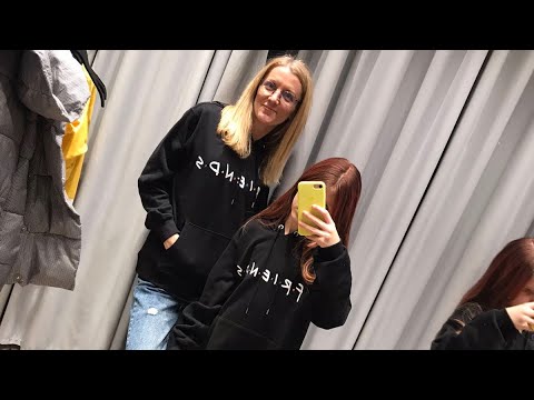 Видео: ВЛОГ Побывали у Санта Клауса / Шоппинг / Я себе его купила