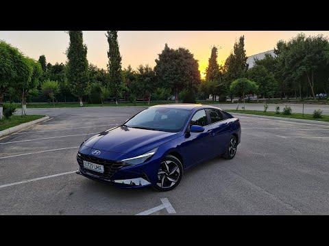 Видео: Краткий обзор Hyundai Elantra 2021 Luxe