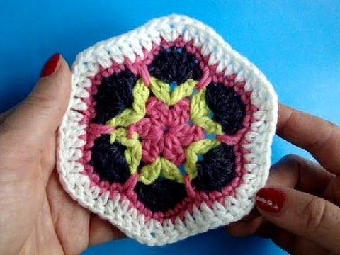 Видео: Вязание крючком Урок 248 Шестиугольник Crochet hexagon motif