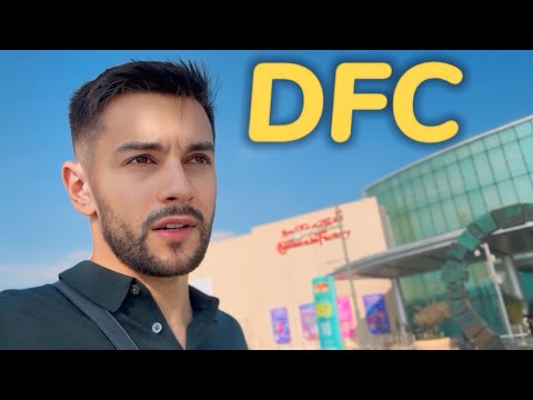 Видео: В этом торговом центре есть всё! Doha Festival City. Пробуем лучшую шавуху в Дохе.