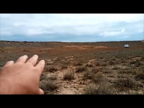 Видео: Смотрим что теряли кочевники лет 100 или 200 назад! Поиск в степях Казахстана! Находкам удивлен!