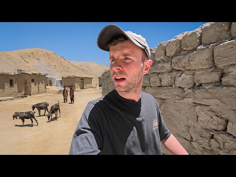 Видео: Внутри самой отдаленной деревни Пакистана 🇵🇰