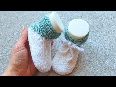 Видео: Пинетки носочки без шва / 6-9 мес/ Авторские