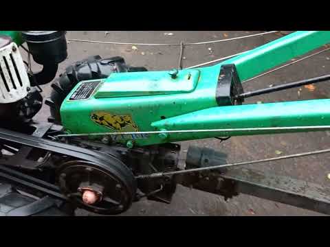 Видео: СКІЛЬКИ МАСТИЛА ПОТРІБНО В КПП ТА ДВИГУН МОТОБЛОКА ЗУБР