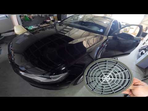 Видео: Audi A6 C7 2011-2018 Как снять переднюю дверную панель / Замена динамика