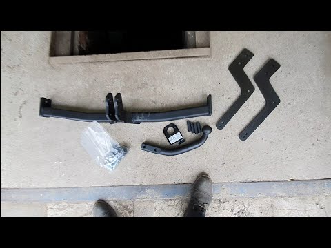 Видео: Установка фаркопа Logan Stepway по ГОСТу.